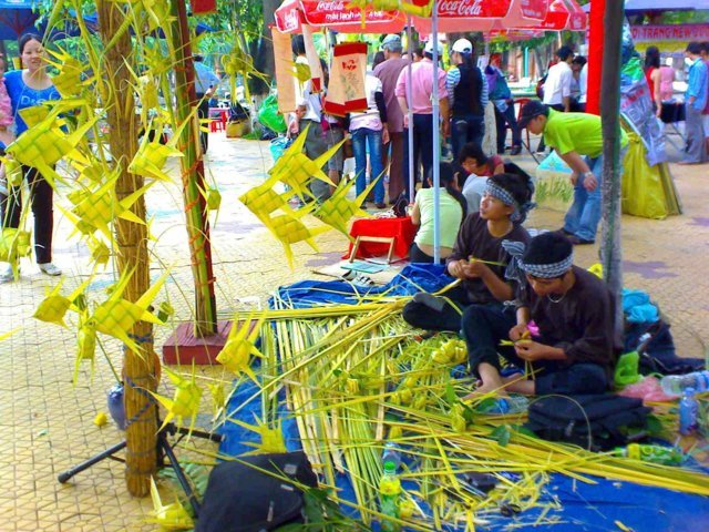 nghệ nhân gấp lá dừa 3